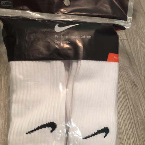 New Nike Crew Socks (8-12) 6 Pack