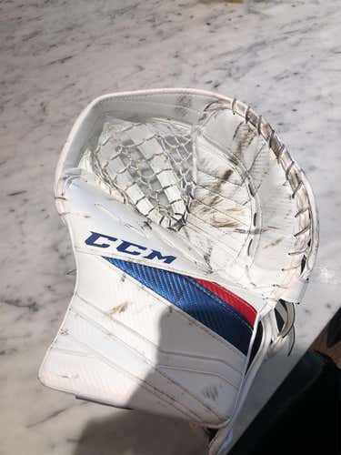 Extreme Flex III Goalie Glove & Blocker Regular Senior Pro Stock