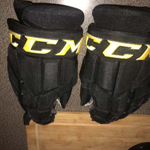 30k Gloves Senior Pro Stock