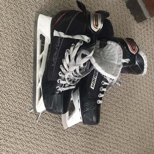 Vapor X700 Hockey Goalie Skates Senior Size 8.5