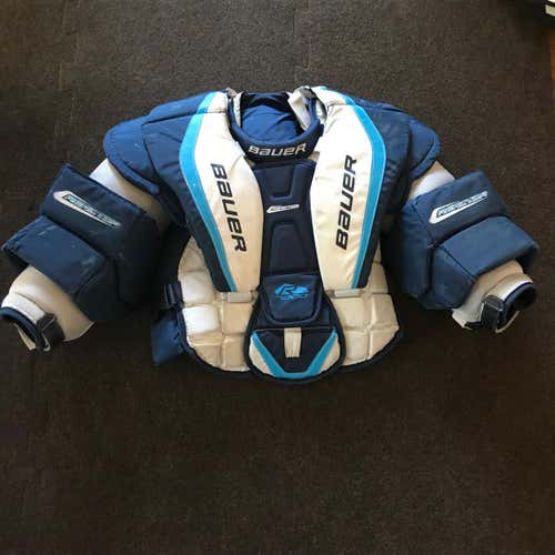 Bauer Reactor 7000 Goalie Chest and Arm Protector Goalie Chest Protector Intermediate
