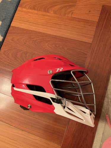 R Helmet Adult