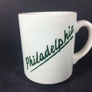 Philadelphia Eagles NFL SUPER AWESOME Vintage Script Logo Coffee Cup Mug!