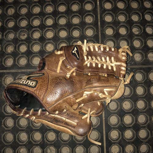 MVP Prime Baseball Glove