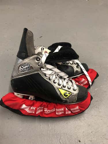Supra 502 Hockey Skates Senior Size 7