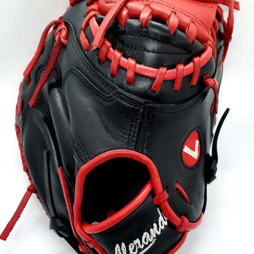 New  Catchers  Glove From Llerandi Gloves