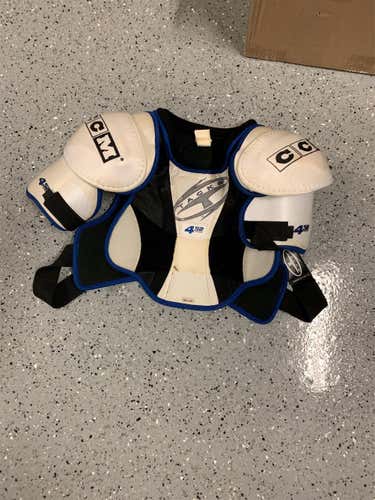 CCM Shoulder Pads Senior