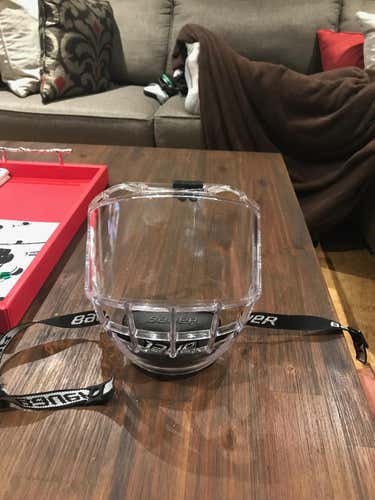 Bauer Concept 3 Full Shield Bubble Senior