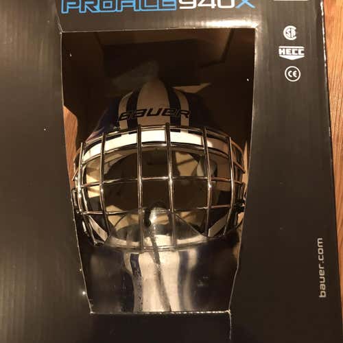 Bauer 940X Junior Goalie Mask