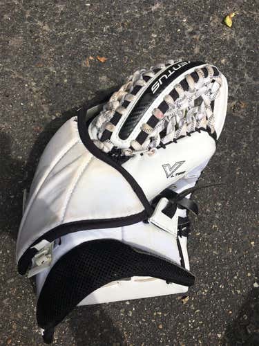 Ventus LT68 Goalie Glove Regular Junior