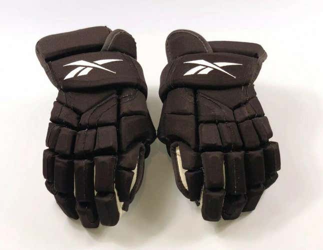 Pro Stock Pro Return 14” Reebok 10K Gloves Boston Bruins 2010 Winter Classic
