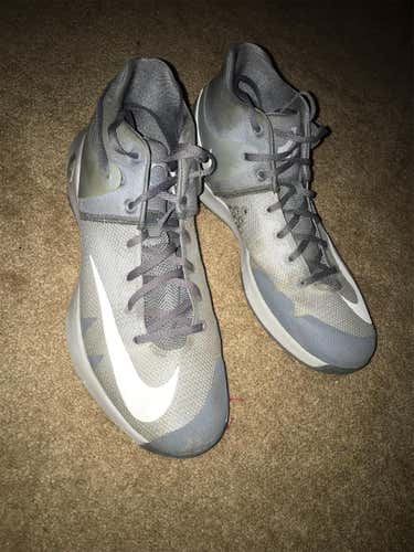 KD Trey 5 IV Men's Basketball Shoes (size 13)