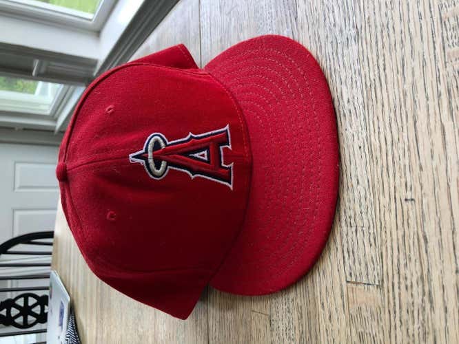 Angels Hat - Size 7 and 3/4
