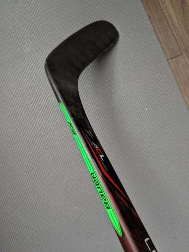 New RH PRO STOCK BAUER VAPOR ADV w/ Green Stripe - 77 flex P28