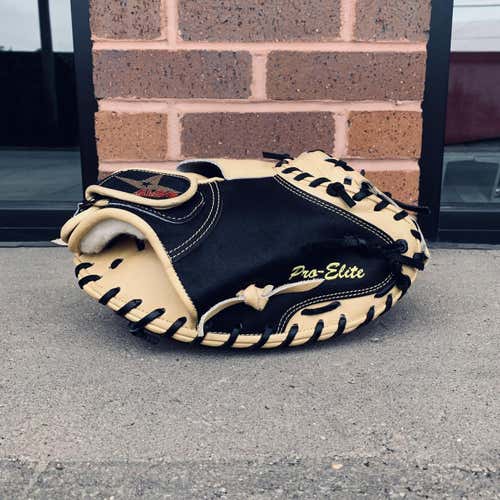 New Pro All Star Pro Elite Catcher’s Mitt (Not Accepting Trades)