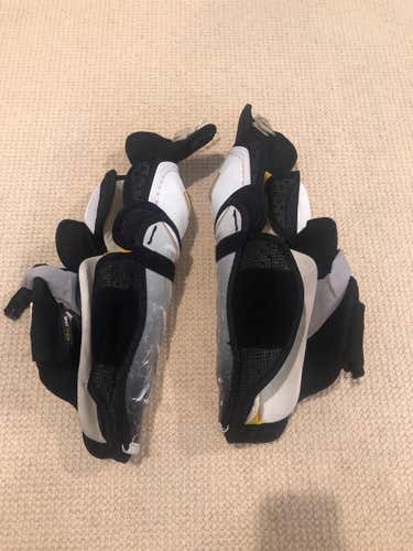 Bauer Supreme TotalOne Shin Pads Size 13