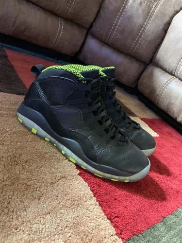 Jordan Retro 10 Venom