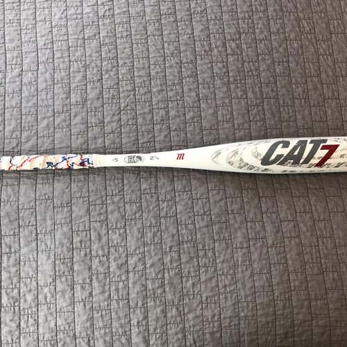 CAT 7 Bat