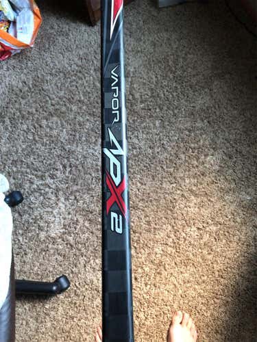 Vapor APX2 Hockey Stick Lefty Mid Senior
