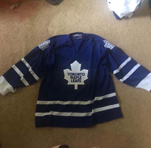 Toronto Maple Leafs Jersey