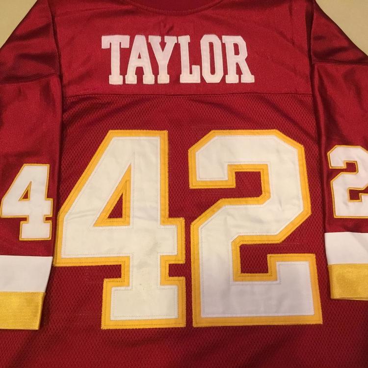 CHARLEY TAYLOR SIGNED WASHINGTON REDSKINS JERSEY JSA