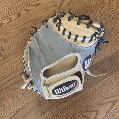 A2000 Baseball Glove