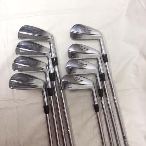 Titleist 690 MB Forged Iron Set Righty