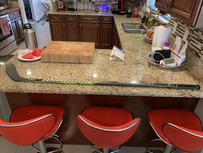 Warrior Alpha QX Hockey Stick Right W28 Gallagher Curve Grip Senior