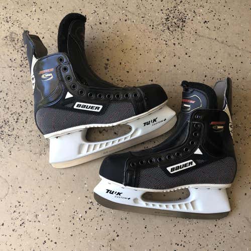 New Supreme 3000 Hockey Skates Senior Size 9