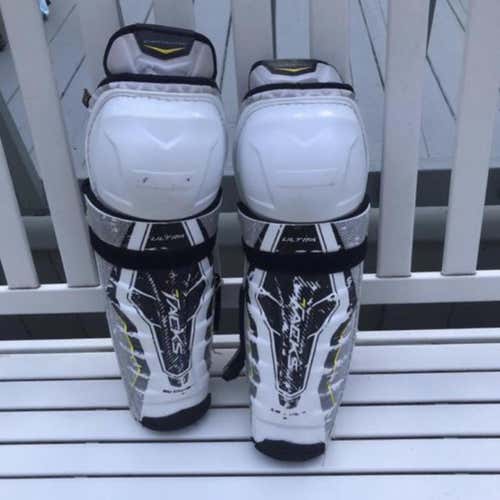Ultra Tacks Shin Pads Senior