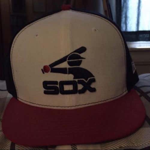 2 New Era Baseball Hats Phillies/ White Sox