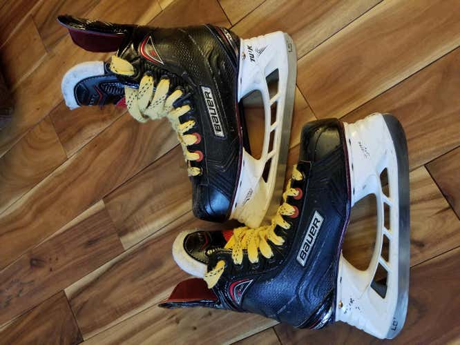 Bauer Vapor X700 Hockey Skates Junior Size 2