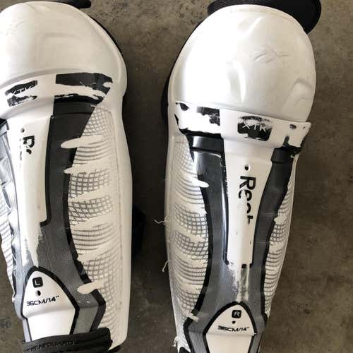 Reebok Shin Pads Senior