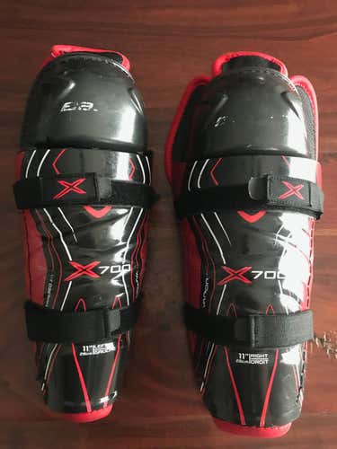 Bauer Vapor X700 Shin Pads Junior