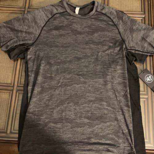 Lululemon Shirt Adult Medium