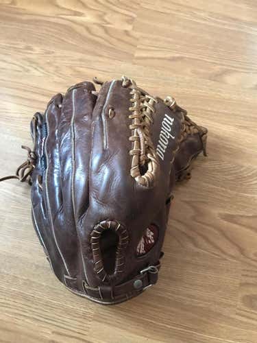 Nokona Baseball Glove