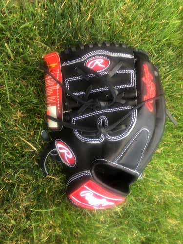New Rawlings Heart of the Hide 12 inch Baseball Glove