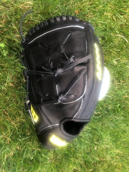 New Wilson A2000 Clayton Kershaw Model Baseball Glove Adult