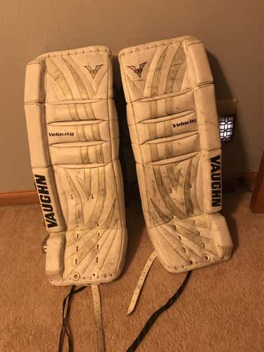 Velocity V5 Goalie Leg Pads Intermediate Pro Stock