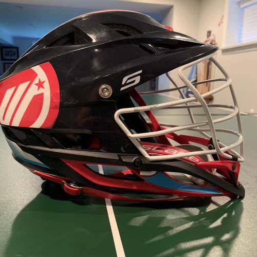 Maverik Showtime Helmet 2017 (Worn Twice)