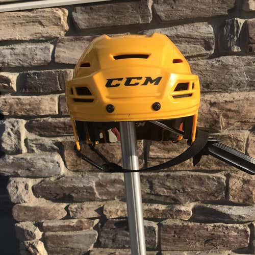 CCM resistance Medium Helmet