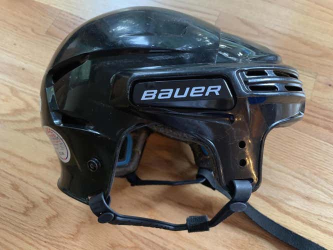Bauer 7500 Helmet medium