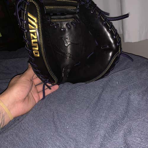 New Pro limited Catcher's Glove Adult