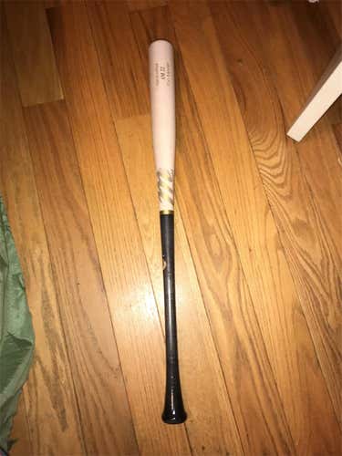 Cutch 22 Bat
