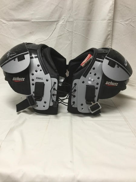 Schutt Football Adult XS Shoulder Pads