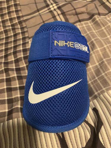 New Nike Guard