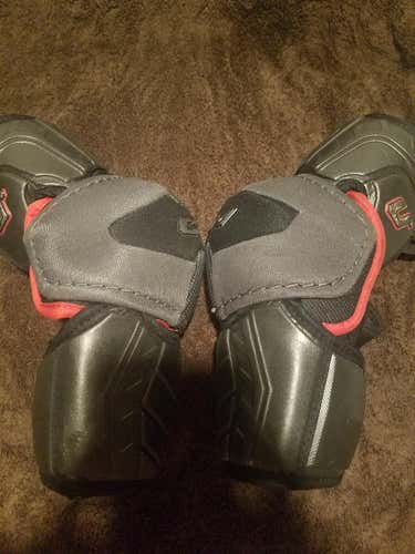 CCM U+ CL Elbow Pads Senior