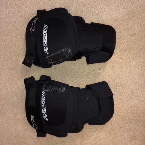 Passau SR Goalie Knee Guards