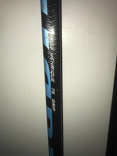 Warrior Covert QR1 vs. Easton Stealth CX – Discount Hockey