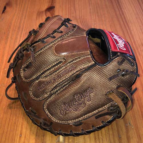 Rawlings Custom Glove of the Month HOTH Catcher’s Mitt